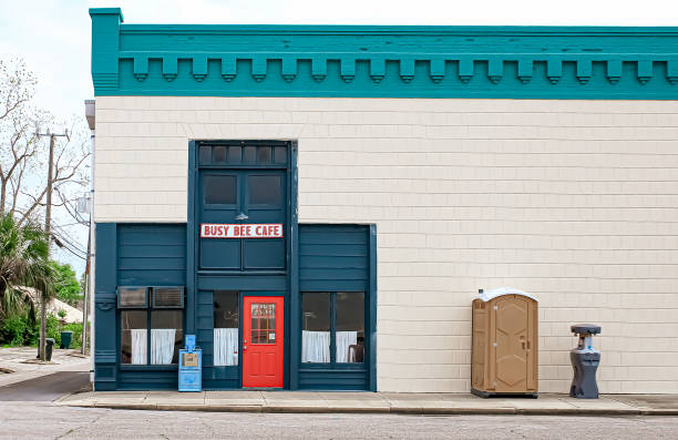 Portable Toilet Options We Offer in Elwood, NY